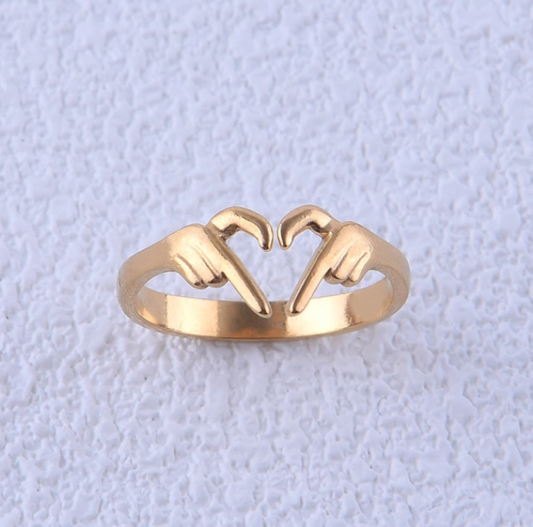 ELENA HEART ADJUSTABLE RING