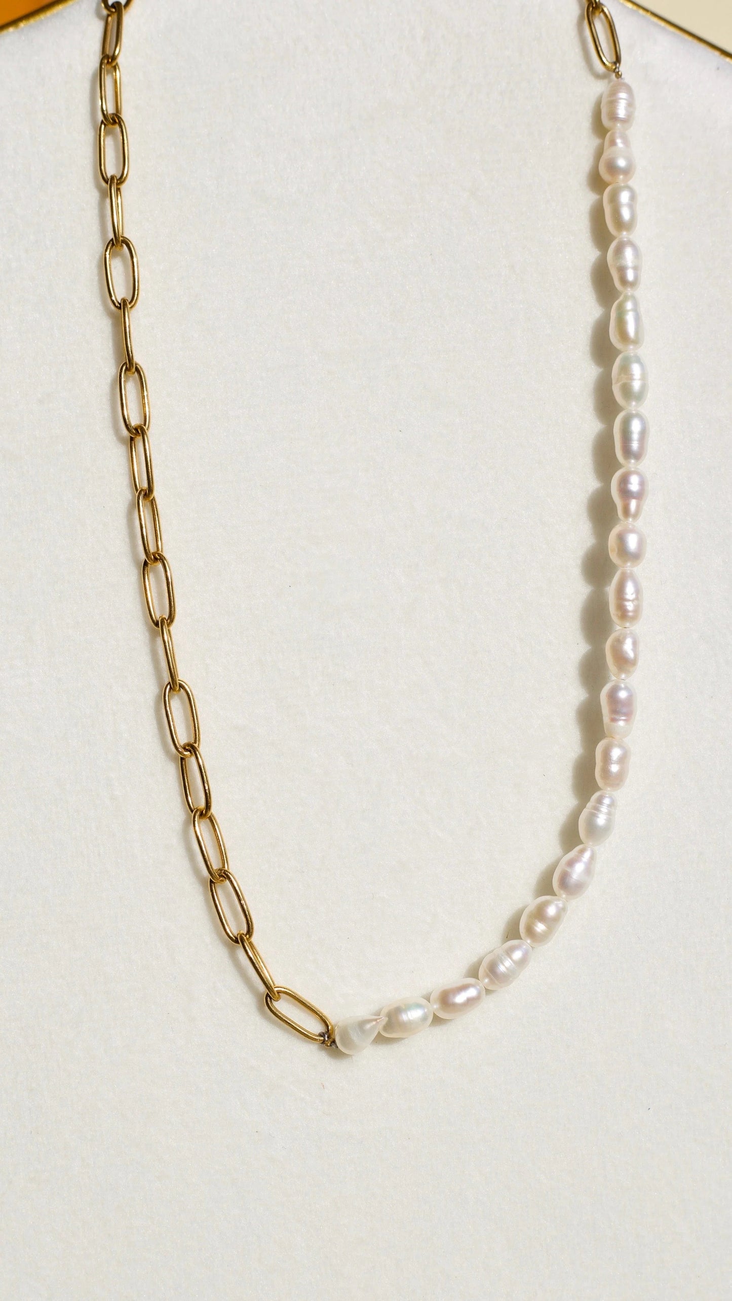 NINA HALF PEARL HALF CHAIN NECKLACE