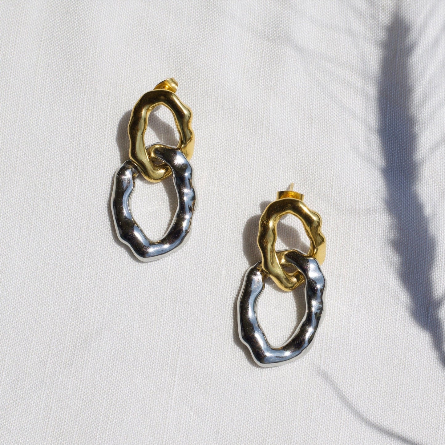 SABA INTERLOCKING HAMMERED GOLD & SILVER EARRINGS