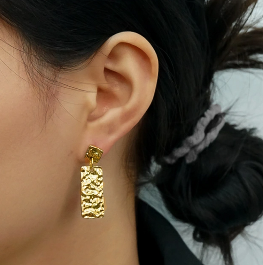 AUREA GEOMETRIC HAMMERED EARRINGS