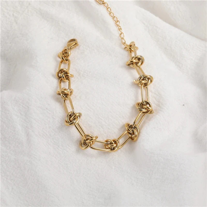 LILI KNOTTED CHAIN LINK BRACELET
