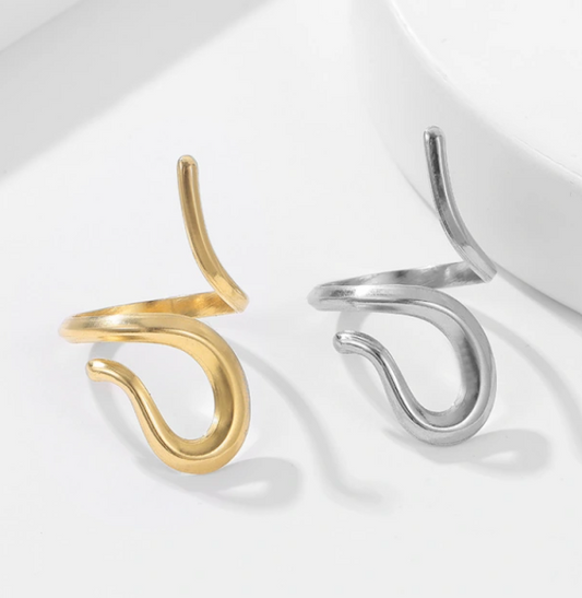 SACHA IRREGULAR WIRE ADJUSTABLE RING