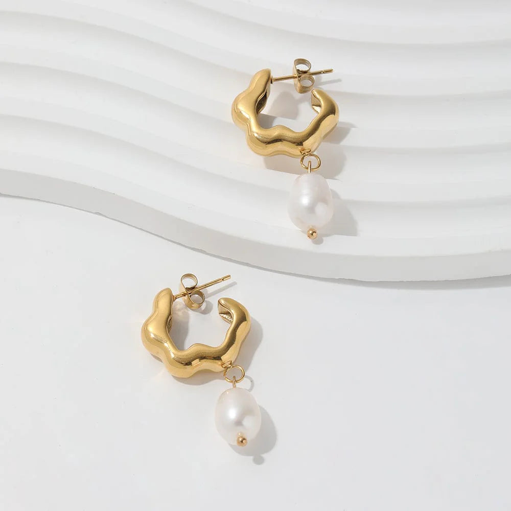 PAULINA PEARL EARRINGS