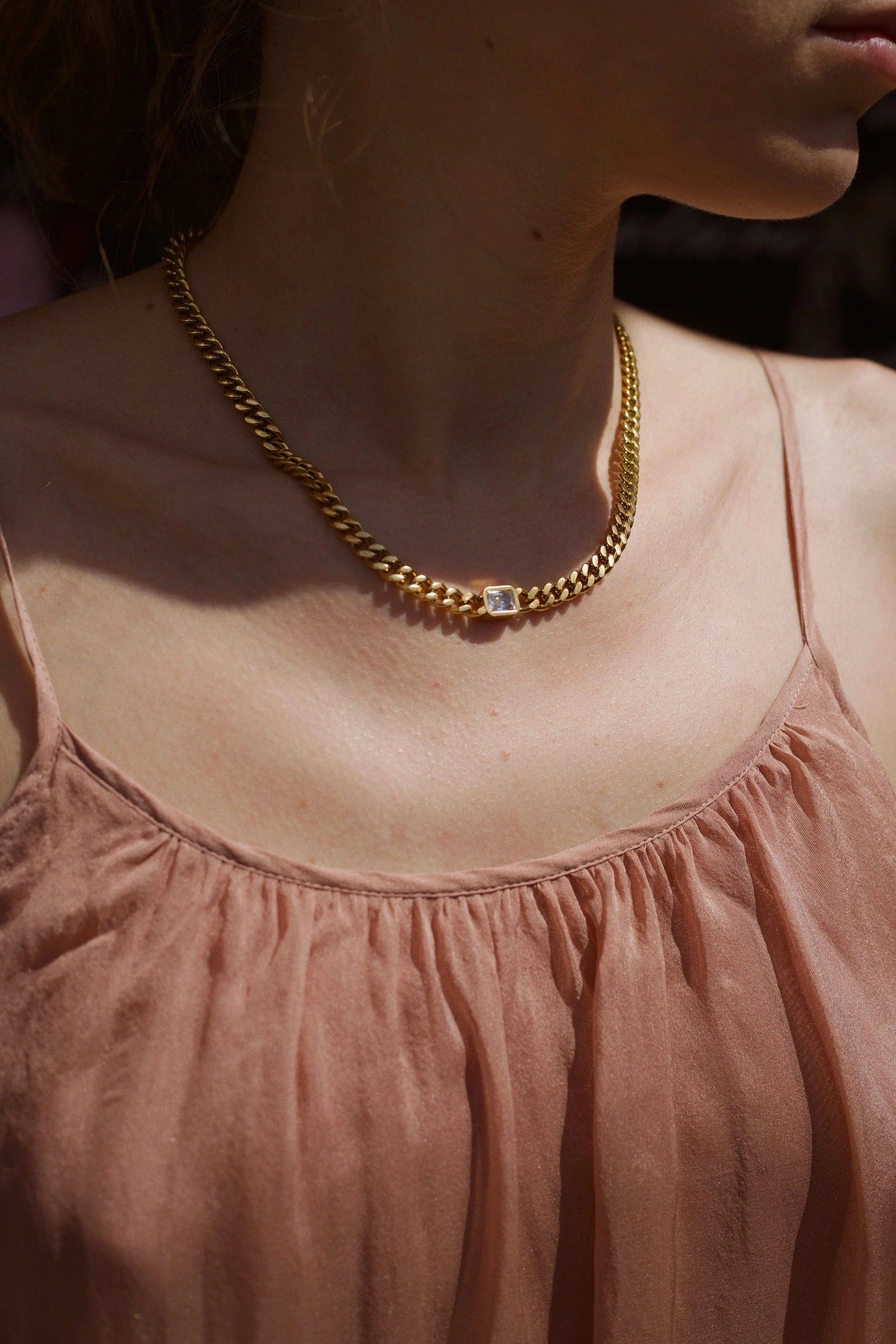 MIRA CUBAN LINK CHAIN NECKLACE