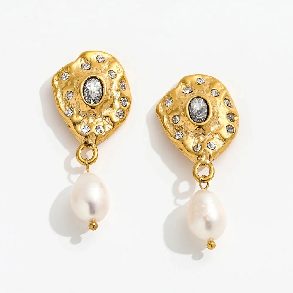 BELLA PEARL EARRINGS