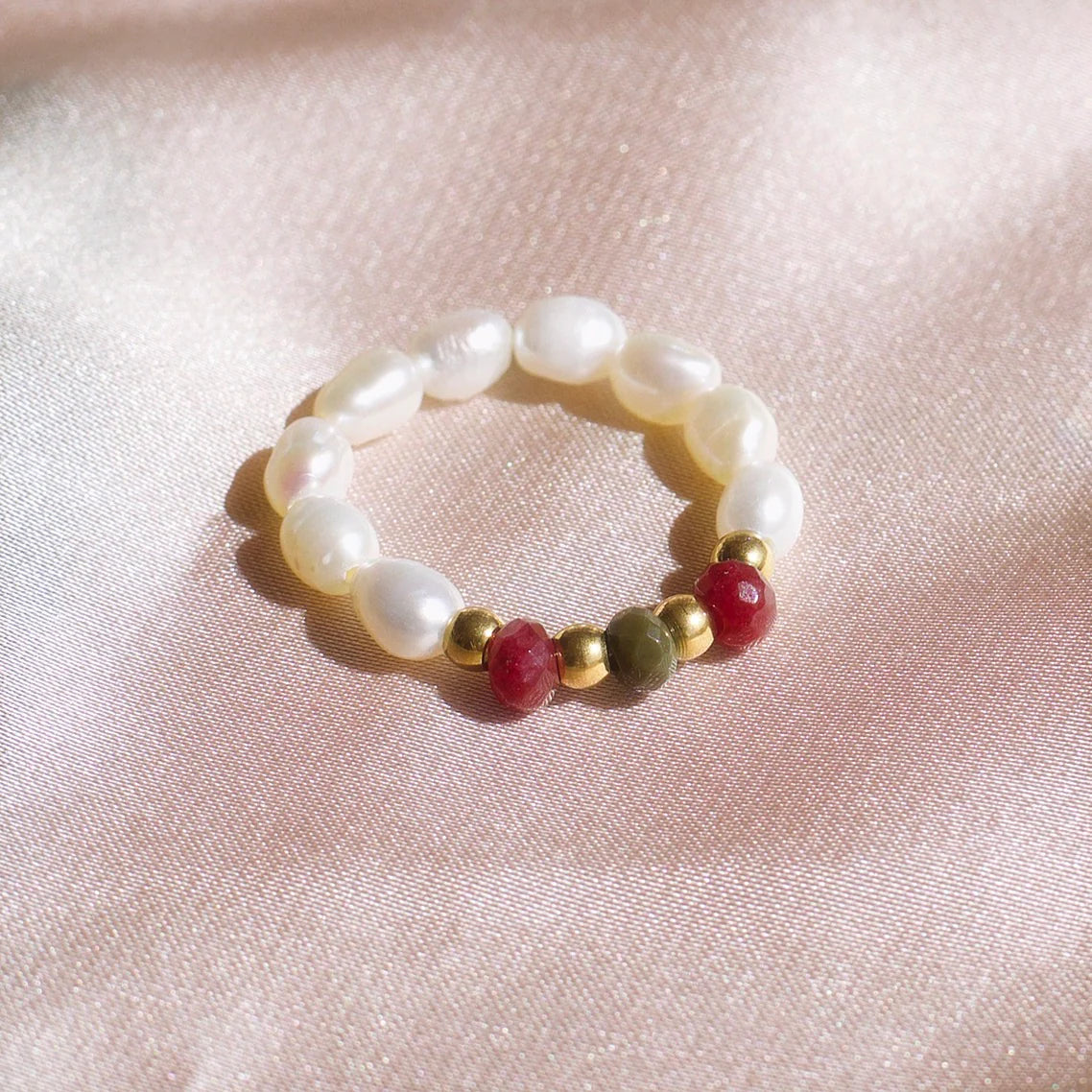 VENUS BEADED PEARL RING