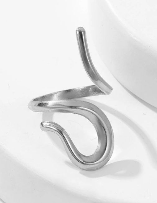 SACHA IRREGULAR WIRE ADJUSTABLE RING